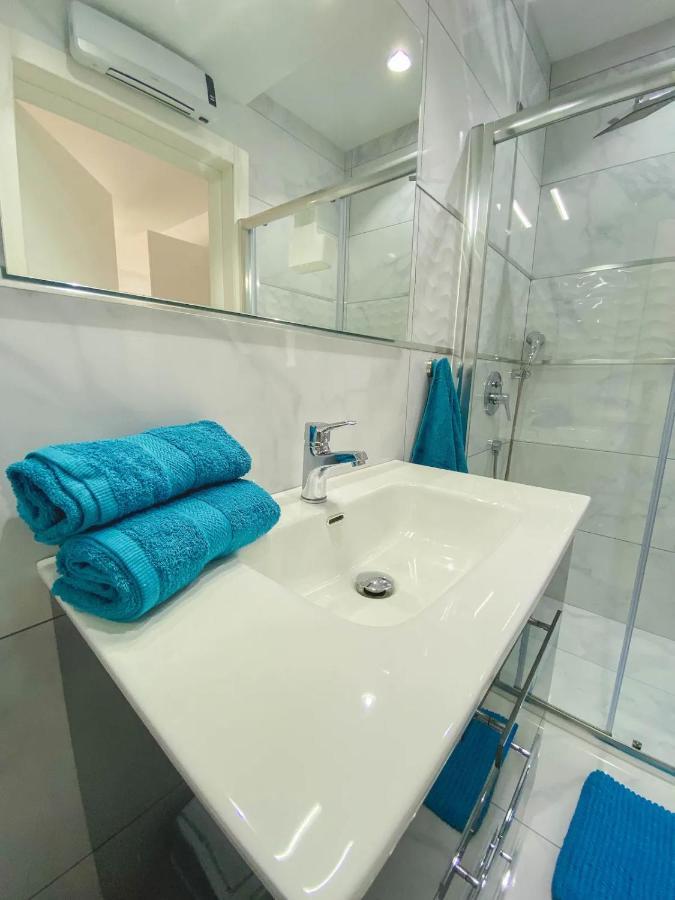 The Blue Mill Penthouse With Beautiful Views Apartment Naxxar Exterior photo
